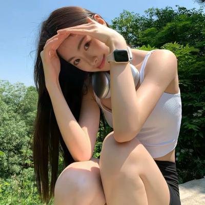象牙塔 海报